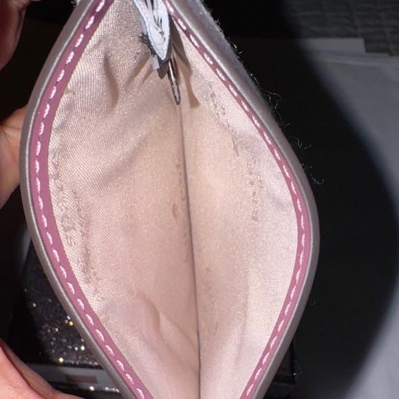 Kate Spade Metallic Quartz Pink Card Holder - Picture 7 of 10